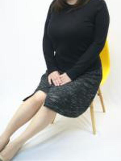 みどり 大久保駅前人妻横丁（人妻系ホテヘル）