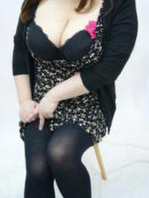 みどり 大久保駅前人妻横丁（人妻系ホテヘル）