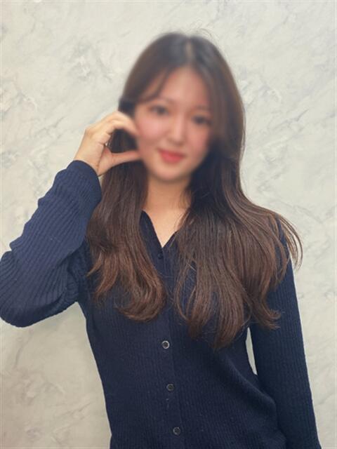 あお 渋谷くいーんず（素人専門ホテヘル＆デリヘル）