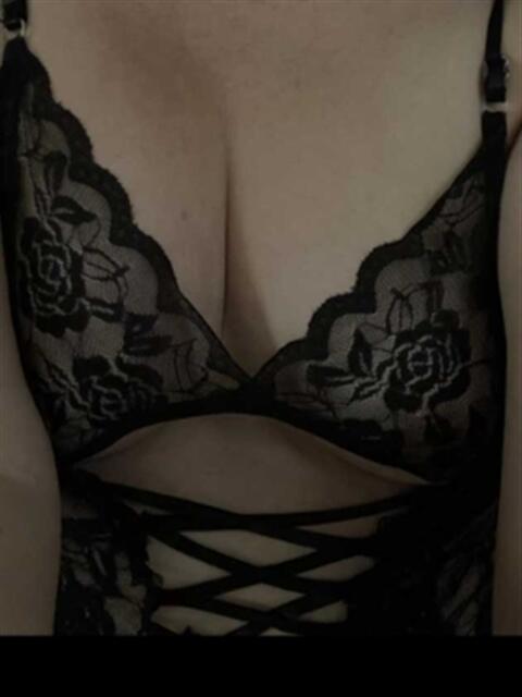 伴野じゅり デリ活-マッチングデリヘル 風俗×出会い×デートクラブが融合したデリヘル！（デリヘル）