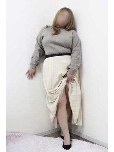 あきな 待ちナビ(駅待ち合わせ型デリヘル)