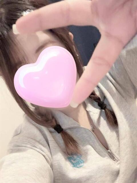 もも【未経験娘】 中・西讃 ヴィーナス（デリヘル）