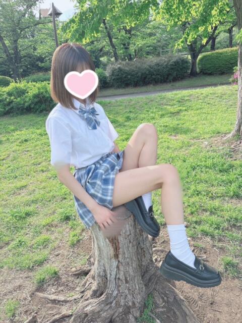 ふゆ『SSSS級超絶期待の色白激熱アイドル系美少女』 錦糸町派遣型JKリフレガチあい（派遣リフレ）