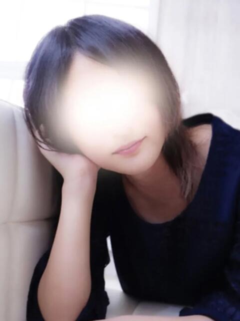 けい 新妻物語（人妻ホテヘル＋デリヘル）