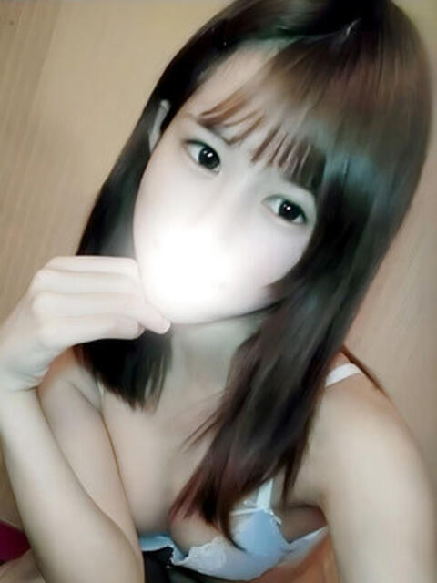 山崎ゆり 全裸の極みorドッキング痴漢電車（ホテヘル）