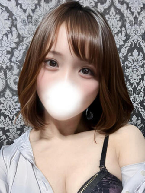 桐島にいな 全裸の極みorドッキング痴漢電車（ホテヘル）