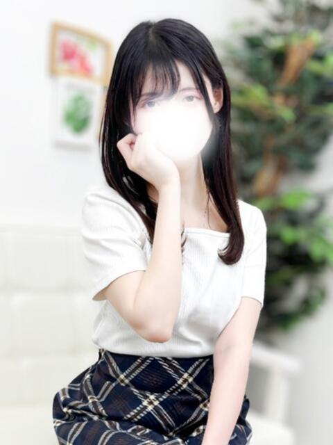 れみ S級しろうと娘(ホテヘル)