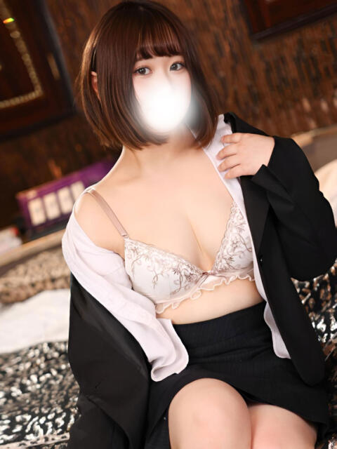 大柳いよ 全裸にされた女たちor欲しがり痴漢電車（ホテヘル）