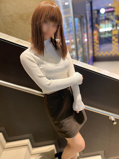 しろ かりんと赤坂（派遣型オナクラ）