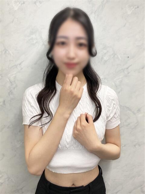 りあ 渋谷くいーんず（素人専門ホテヘル＆デリヘル）