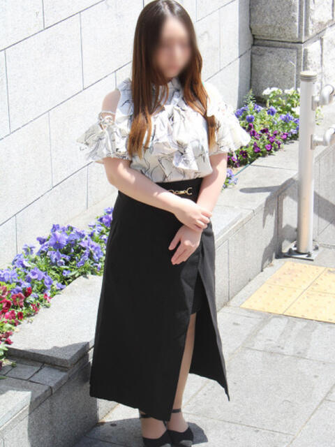 じゅりな 奥鉄オクテツ大阪（駅待ち合わせ型人妻デリヘル）