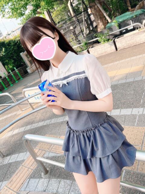 ぱる 池袋S級素人派遣型東京美少女物語（派遣型リフレ）