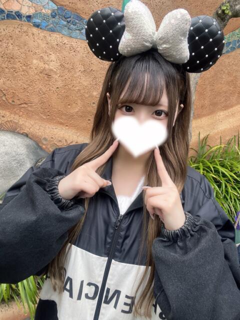 みお『完全美少女卒業したて18歳のロリ巨乳』 錦糸町派遣型JKリフレガチあい（派遣リフレ）