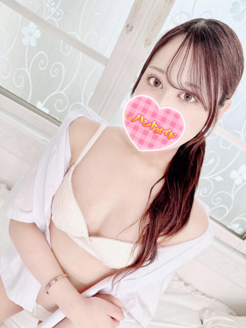 らら 神田ハンドメイド（美少女手コキ専門店）