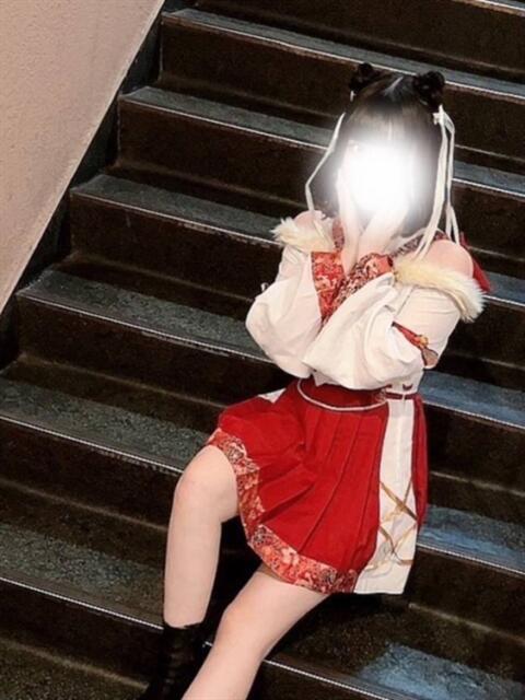 体験みおん[黒髪美少女] 中・西讃 ヴィーナス（デリヘル）