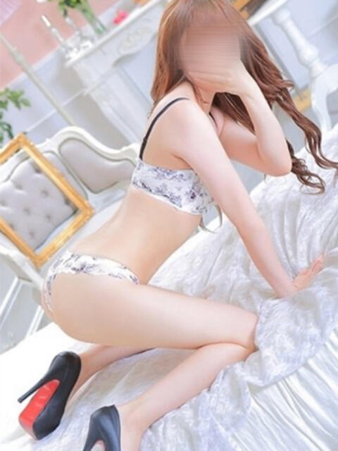 桐乃 ちあき club eyes（ファッションヘルス）