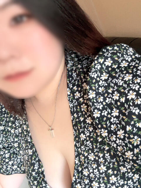 とも 相模原のおばちゃんデリヘル  オバタリAnn（人妻デリヘル）