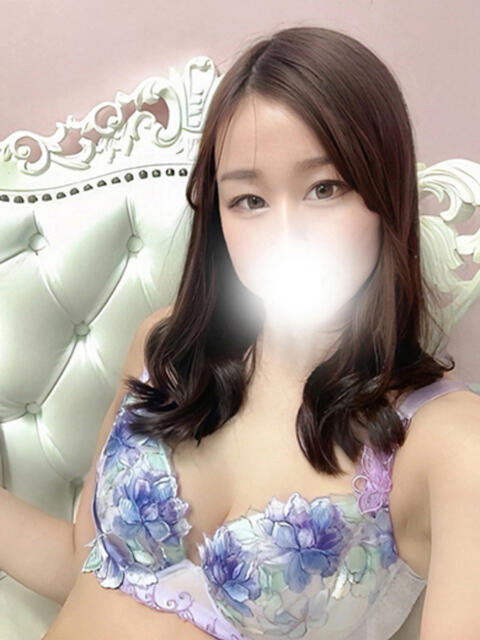 さな 秘密倶楽部 凛 船橋本店（お姉さん・人妻デリへル）