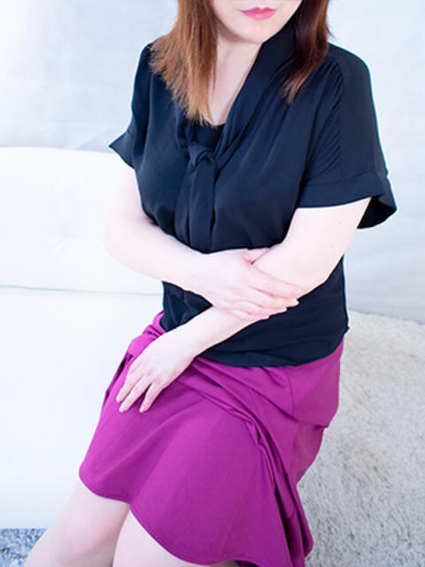 あずさ 脱がされたい人妻 熊谷店(人妻待ち合わせデリヘル)