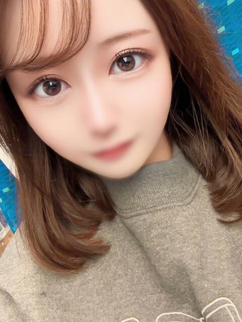 みみ E+アイドルスクール　大阪・日本橋店（デリヘル）