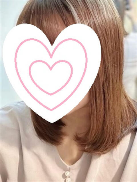 体験りおな【業界未経験娘】 中・西讃 ヴィーナス（デリヘル）
