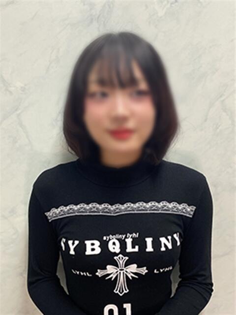 あむ 渋谷くいーんず（素人専門ホテヘル＆デリヘル）