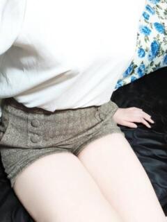 つばさ☆未経験可愛い超清楚モデル PREMIUM萌え可愛いチョコレート～全てのステージで感動の体験を～（浜松/デリヘル）