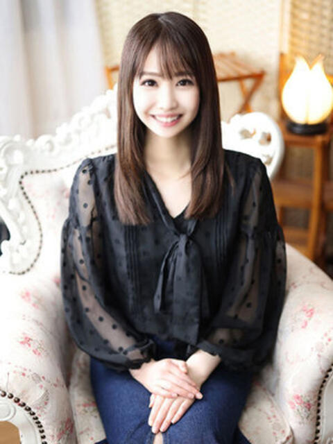 深田りょうか 断りきれない美人マッサージ嬢たち（デリヘル＆エステ）