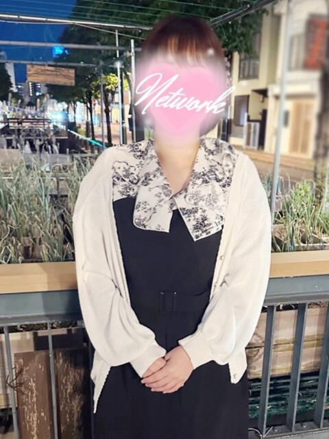 凪乃　なの（27） 出会い系人妻ネットワーク 熊谷編（人妻系デリヘル）