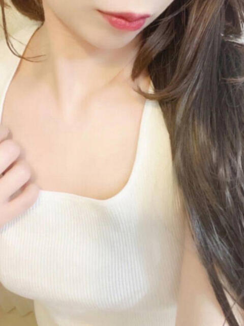 モモ Club Reve ~レーヴ~(セクキャバ)