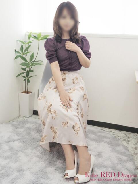 押切 はる 神戸RED DRAGON（待ち合わせ型人妻デリヘル）