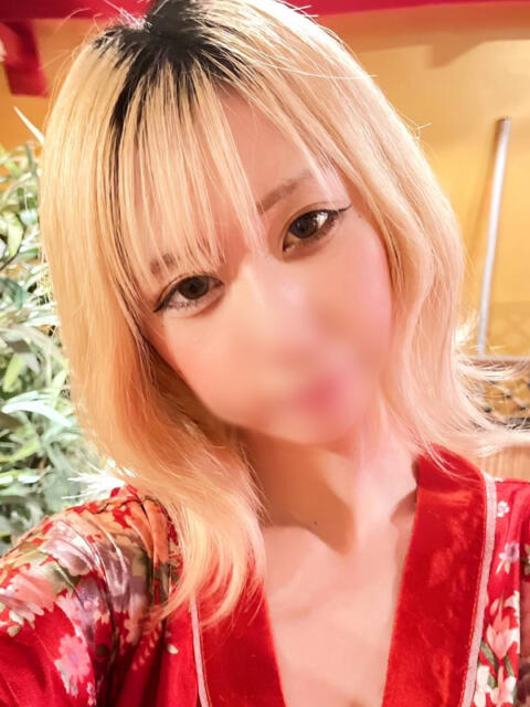 まき 紅(くれない)（セクキャバ）