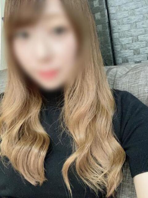 しおん【清楚系お姉さま】 STAR-スター-（デリヘル）