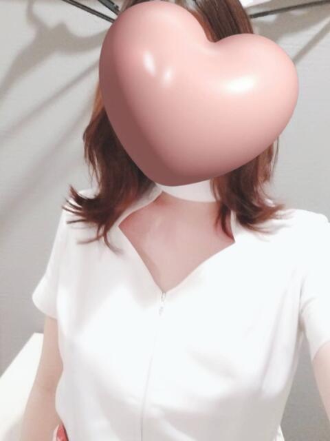 ♡なつ♡ VIP Lounge（2ショットキャバクラ）