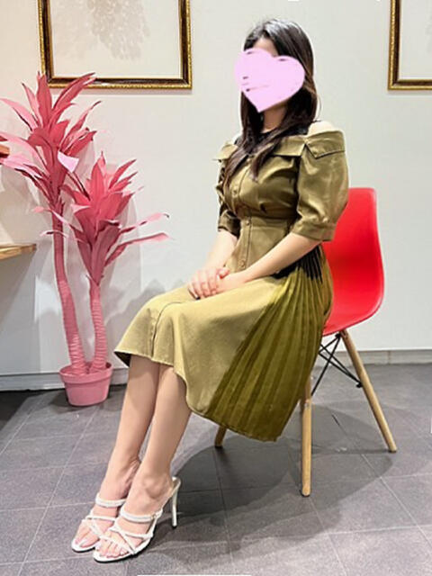 根間 いつき HANA-okinawa-（人妻系デリヘル）