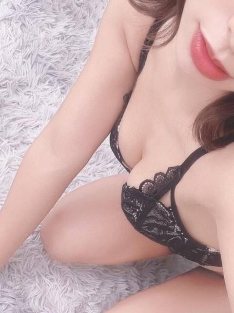 小室　えりか Ｌ ～エル～（高級デリヘル）