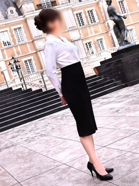 奈桜 東京人妻フォーシーズンズ（人妻・熟女待ち合わせデリヘル）