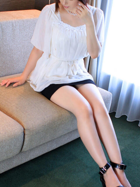 泉(いずみ） デザインヴィオラ東京（清楚系素人専門☆高級デリヘル）