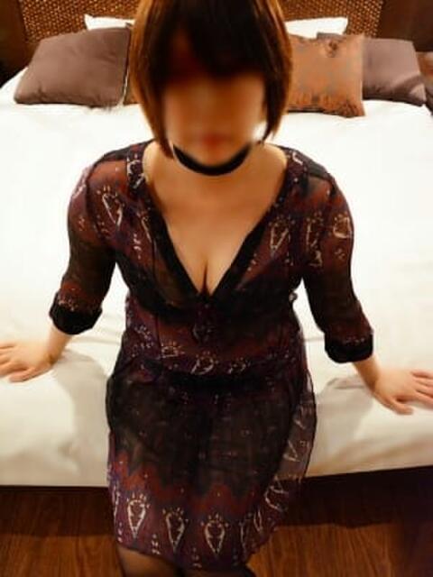 恵里ザベス ビザールクリニック(日本人 回春M性感エステ)