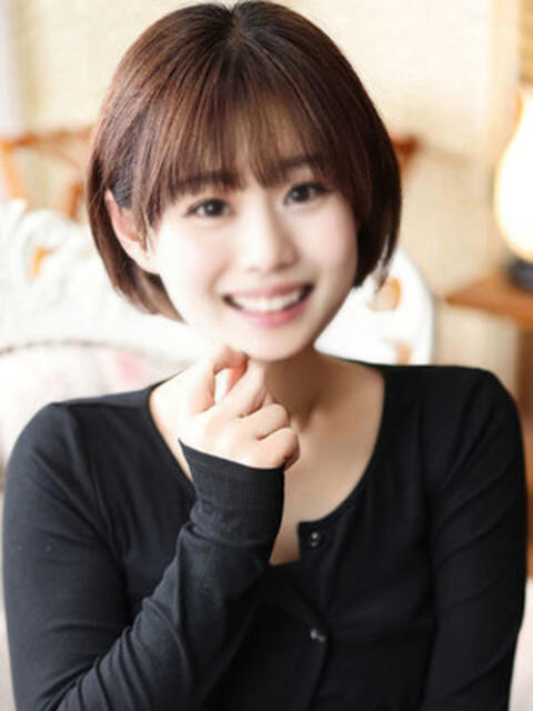 高瀬みずな 断りきれない美人マッサージ嬢たち（デリヘル＆エステ）