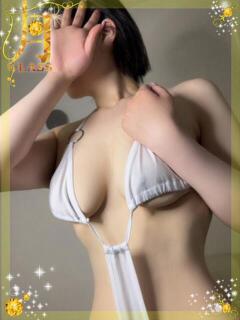 【海乃 さんご】