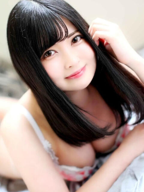 ニノ秘書 秘書の品格 クラブアッシュ ヴァリエ(ファッションヘルス)