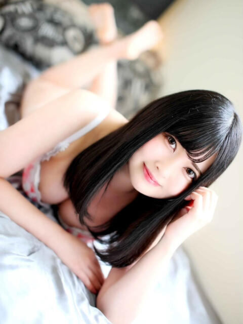 ニノ秘書 秘書の品格 クラブアッシュ ヴァリエ(ファッションヘルス)