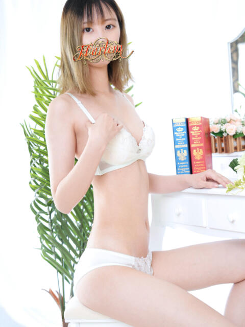 菊池ひふみ 池袋3P複数プレイ専門店 ハーレム(ホテヘル&デリヘル)