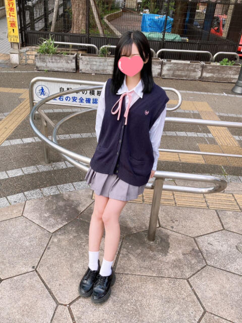 まな 池袋S級素人派遣型東京美少女物語（派遣型リフレ）