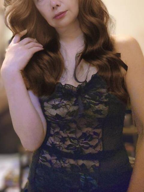 上野 ベニバナ(人妻系デリヘル)