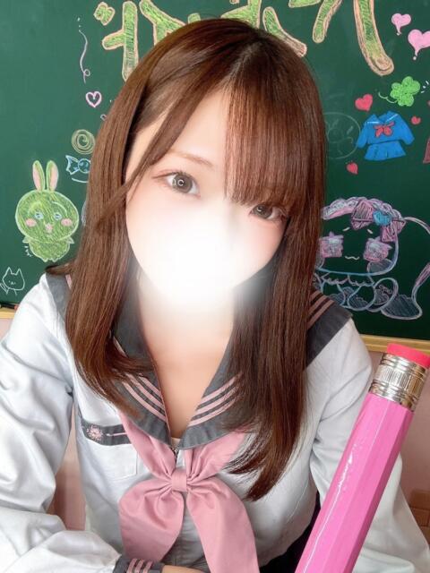 るん 新宿ハンドメイド（手コキ・オナクラ）