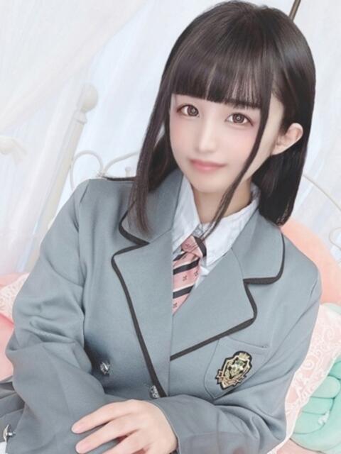 ゆゆ E+アイドルスクール　大阪・日本橋店（デリヘル）