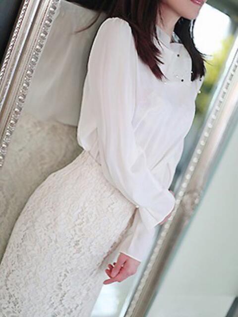 三井(みつい) 人妻出逢い会 百合の園 山の手本店(人妻系デリヘル)