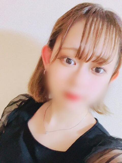 らむ【最高のロリ巨乳美少女】 STAR-スター-(デリヘル)